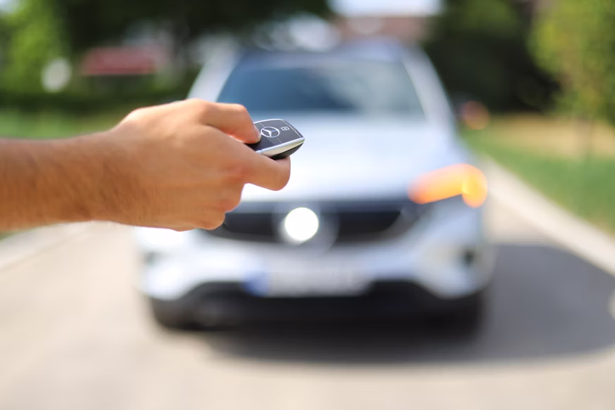 Chave Mercedes-Benz — Felipe Borges Chaveiro Pompeia SP